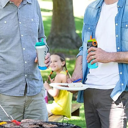 Sodadeckel mit Strohhalm