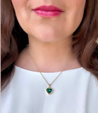Ariel green heart halsband