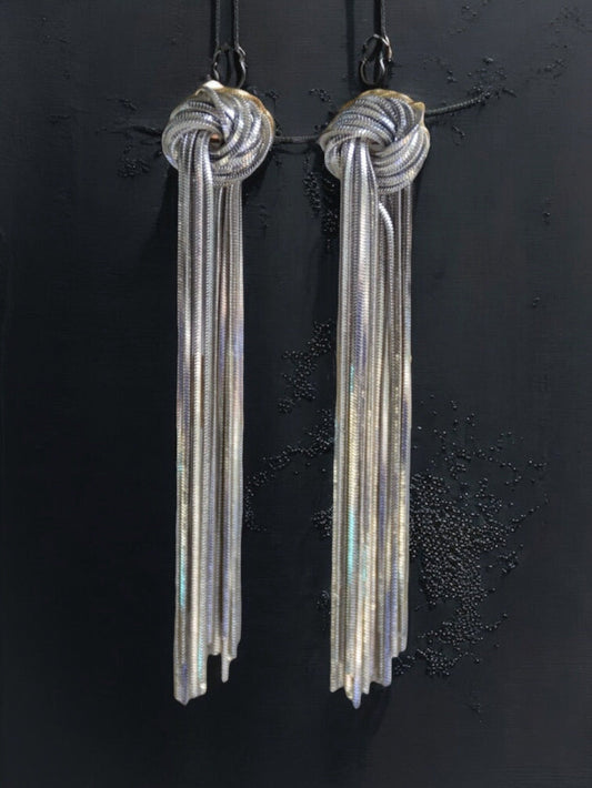 The Victoria earrings silver