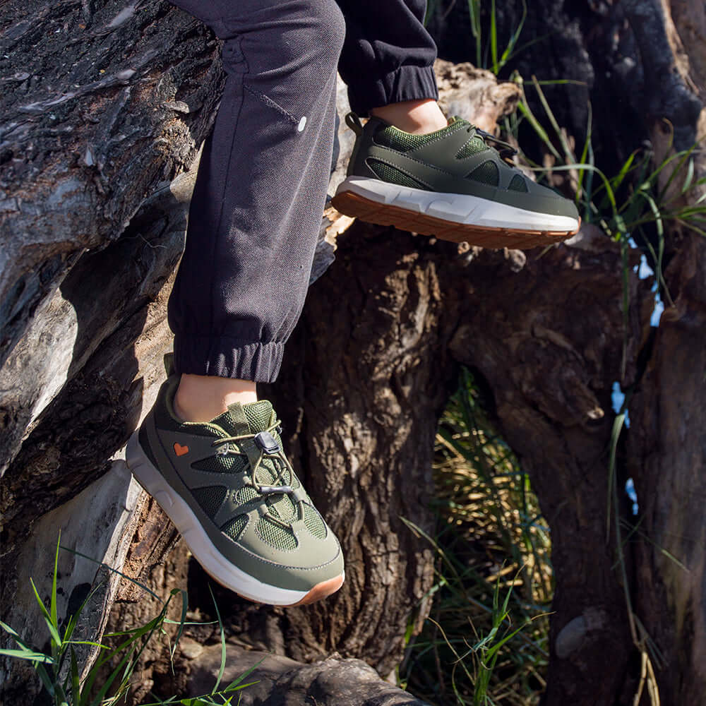 Active Non-Slip Breathable Soft-Sole Walking Shoes-4