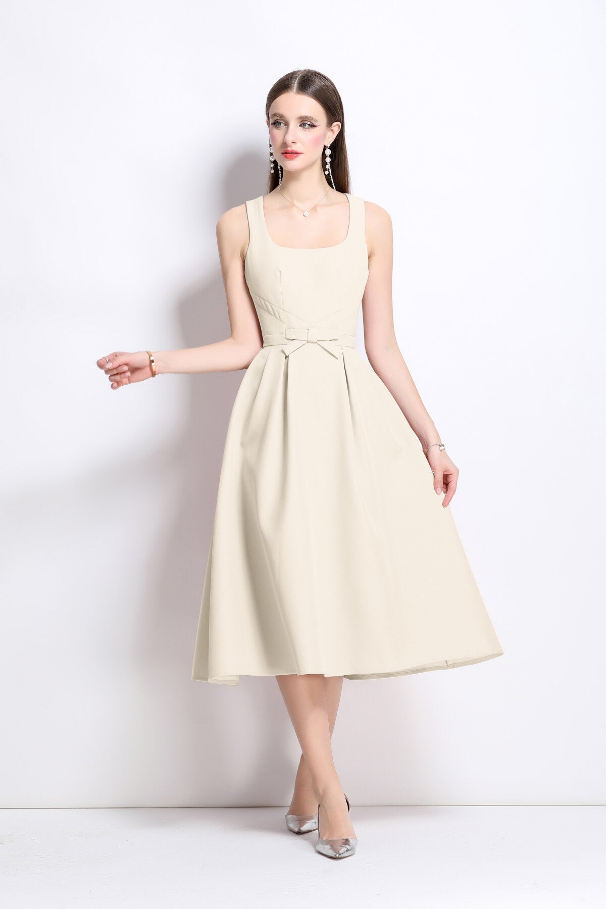 American Classic Slim Fit Waist Cinching Midi Dress-4