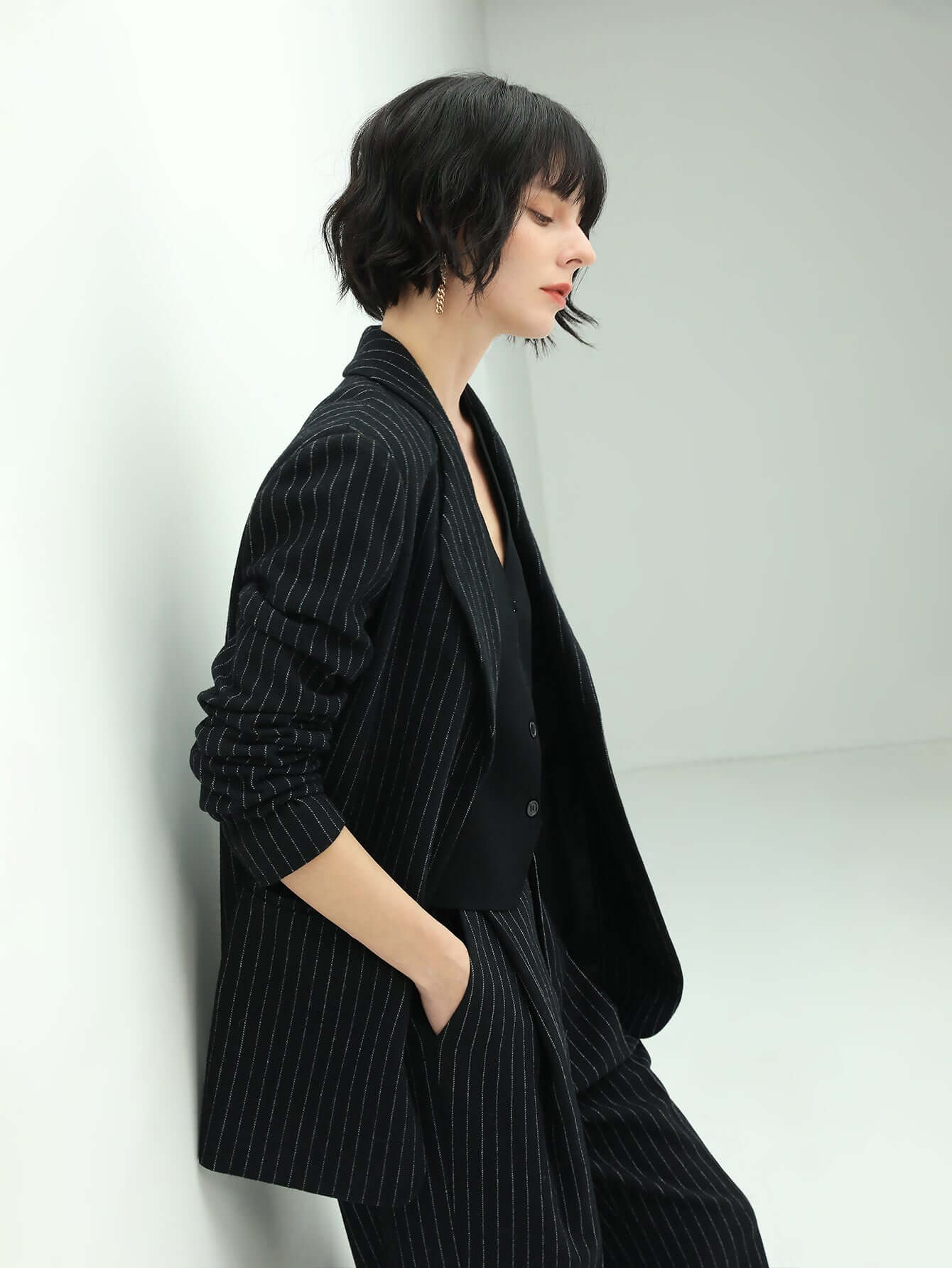 Classic Black Pinstripe Tailored Blazer-1