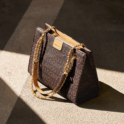 Corporate Large Capacity Monogram Shoulder Bag-2