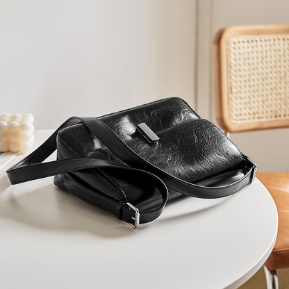 Versatile and Stylish Calf Leather Crossbody Bag-2