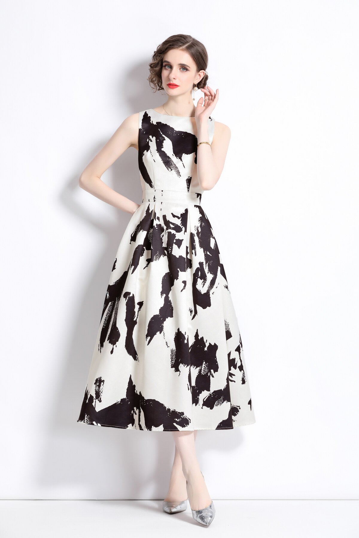 Vibrant Abstract Fitted Waist A Line Dress-1