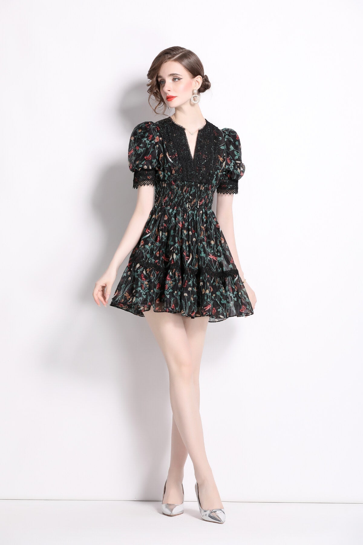Vintage Floral V Neck Puff Sleeve Tea Dress-2